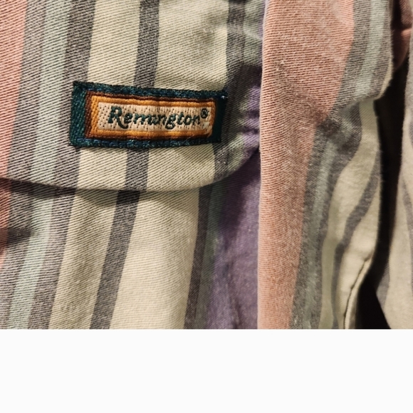 Remington Heavy snap up shirt size large - Picture 2 of 4